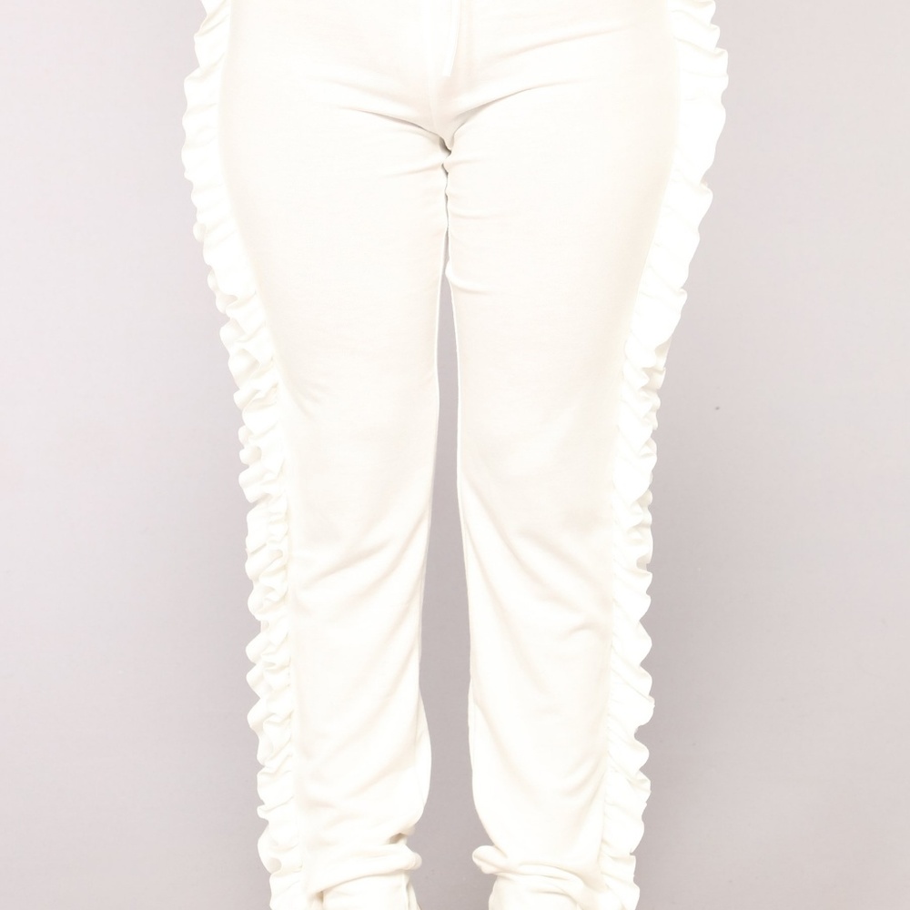 White 2 piece set "MAKE OFFERS" - Picture 3 of 5